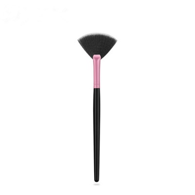 cosmetic tool black handle single fan brush black  fan makeup brush